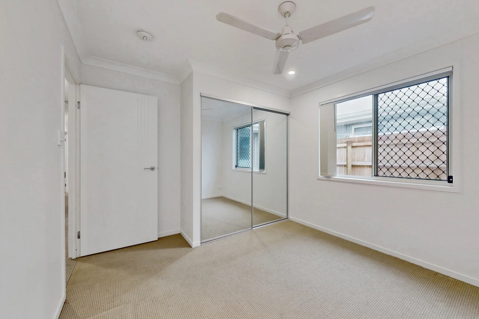 Additional image 11 of 296 Bloomfield Street, Cleveland QLD 4163