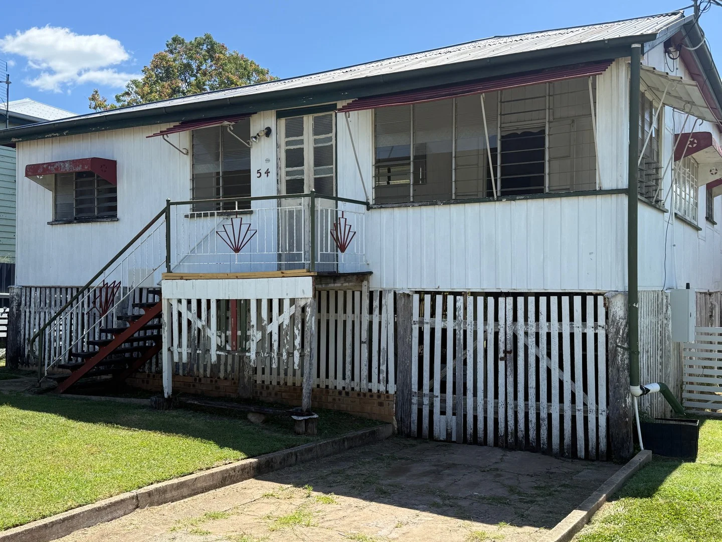 54 James Street, Mount Morgan QLD 4714