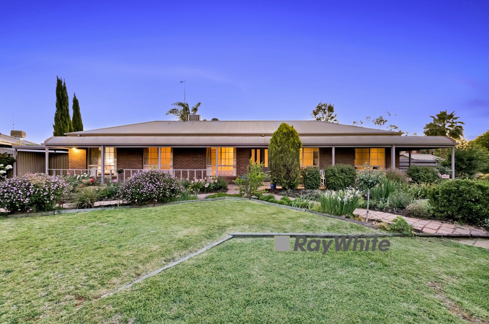 3 bedrooms House in 35 Washington Drive MILDURA VIC, 3500