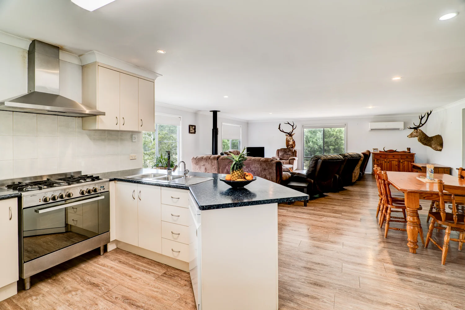 Additional image 8 of 1706 ESK CROWS NEST RD, Biarra QLD 4313