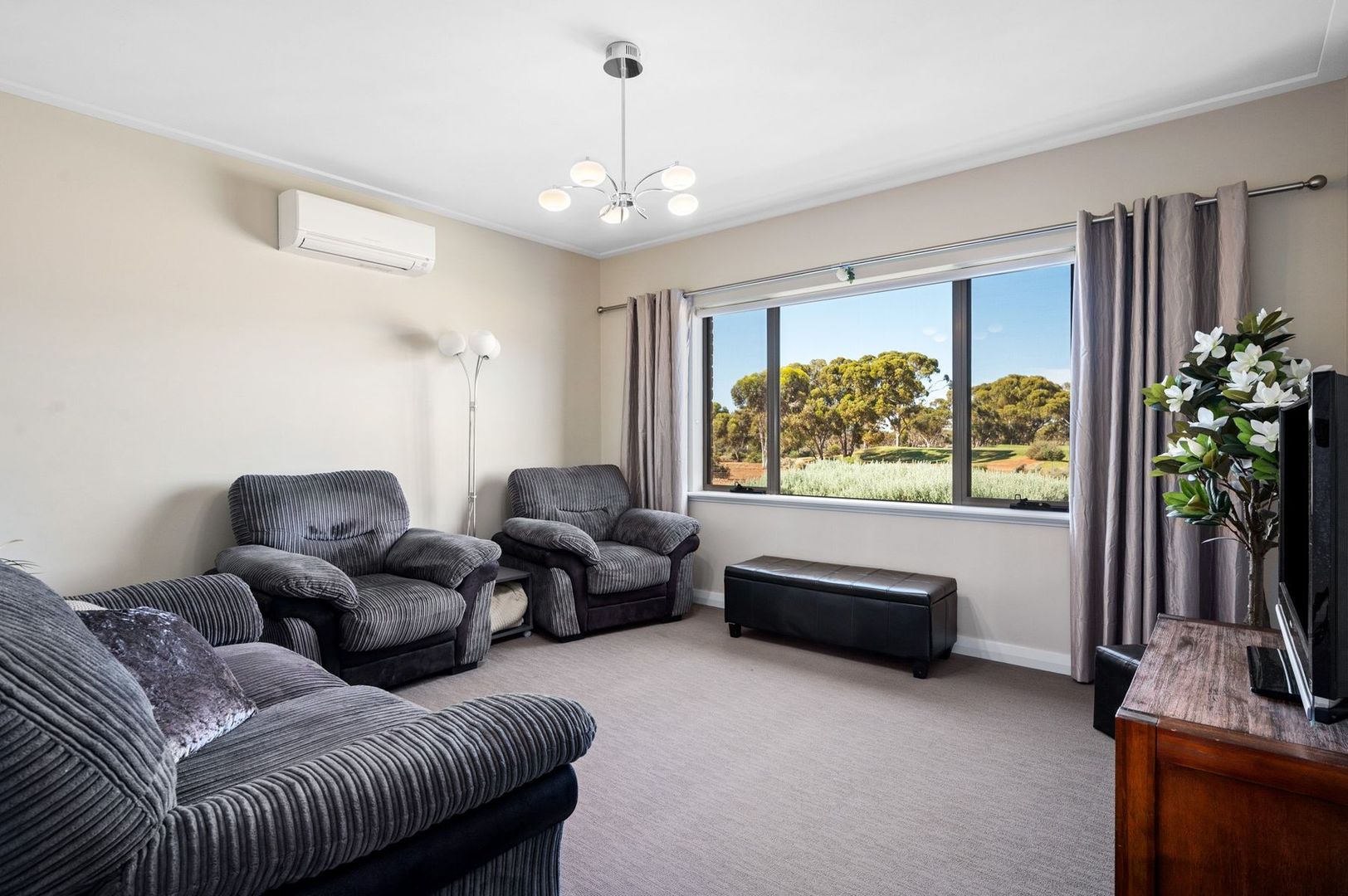 108 Aslett Drive, Karlkurla WA 6430, Image 2