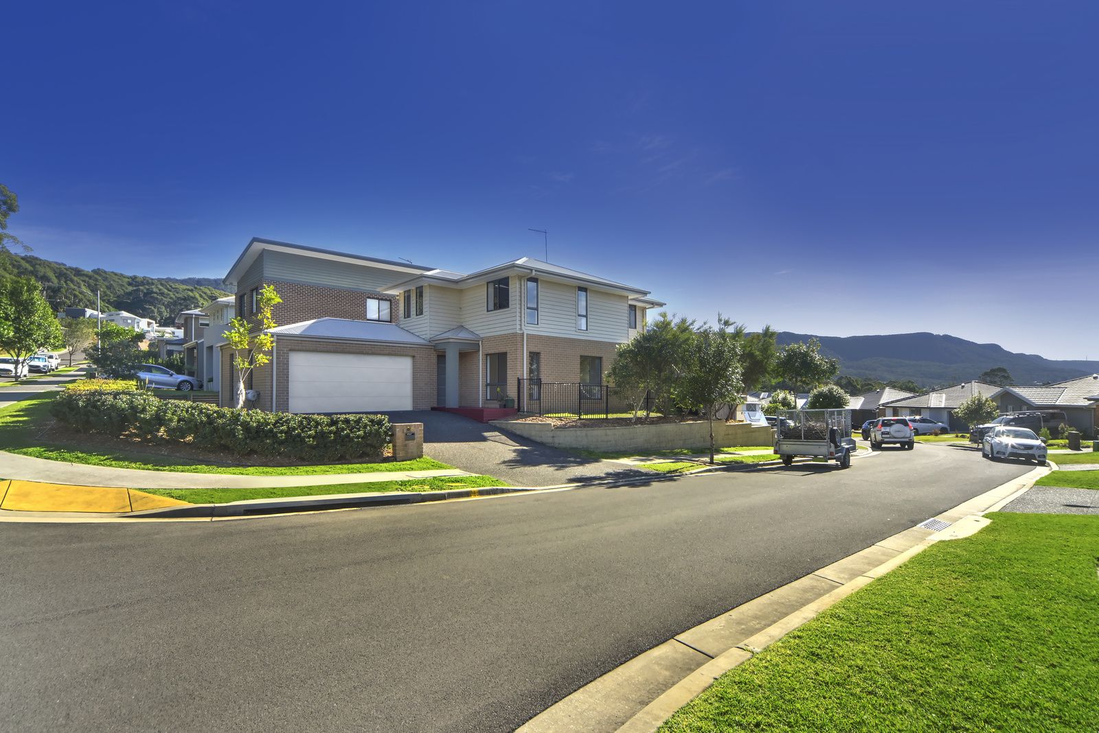 4 bedrooms House in 88 Wallbank Way BULLI NSW, 2516