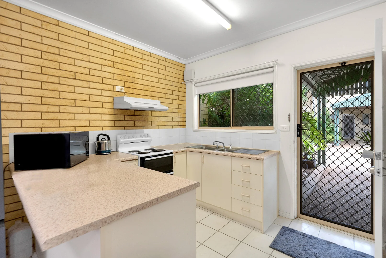 Additional image 2 of 8/5 Grantala Street, Manoora QLD 4870