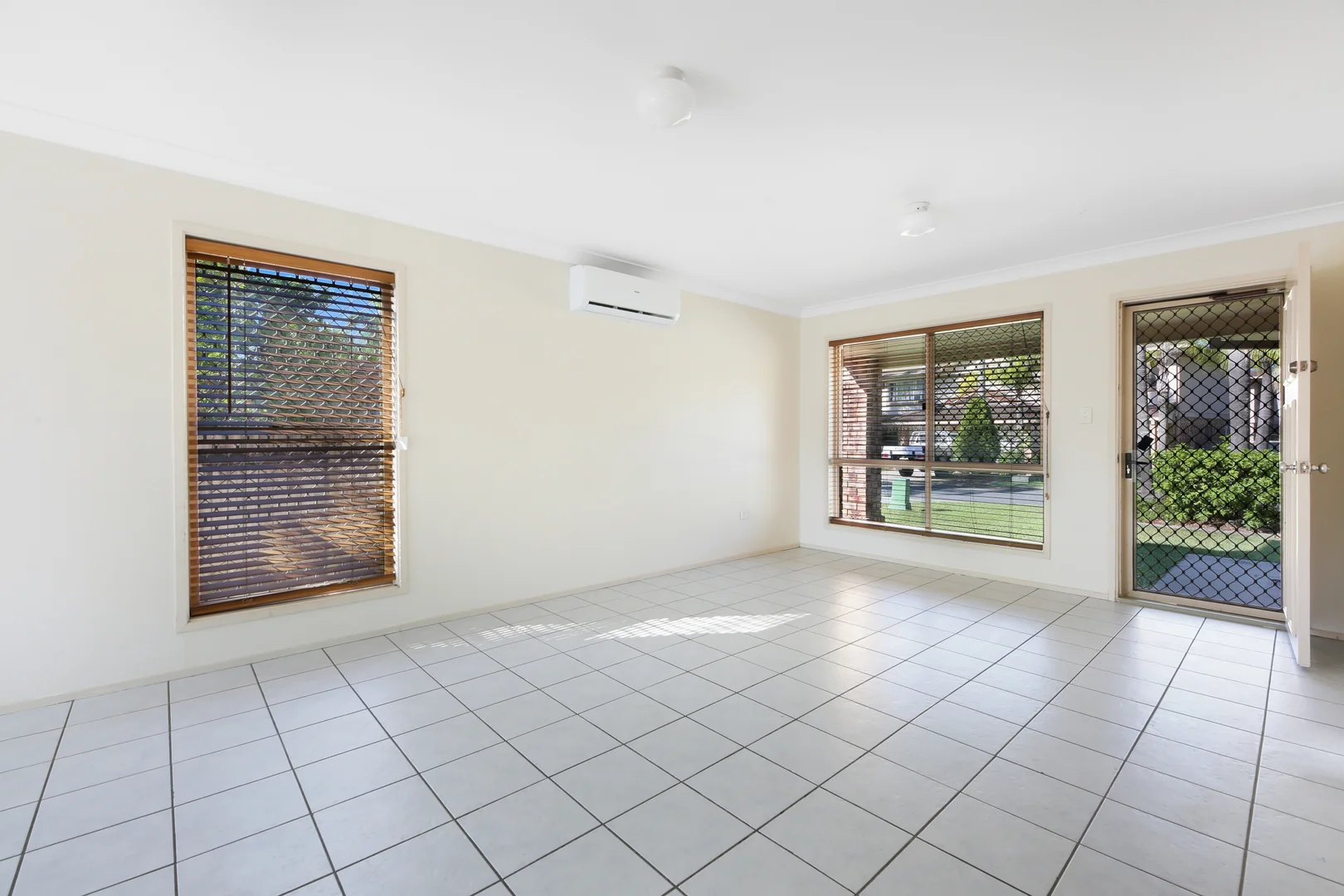 Additional image 11 of 12/21 Usher Avenue, Labrador QLD 4215