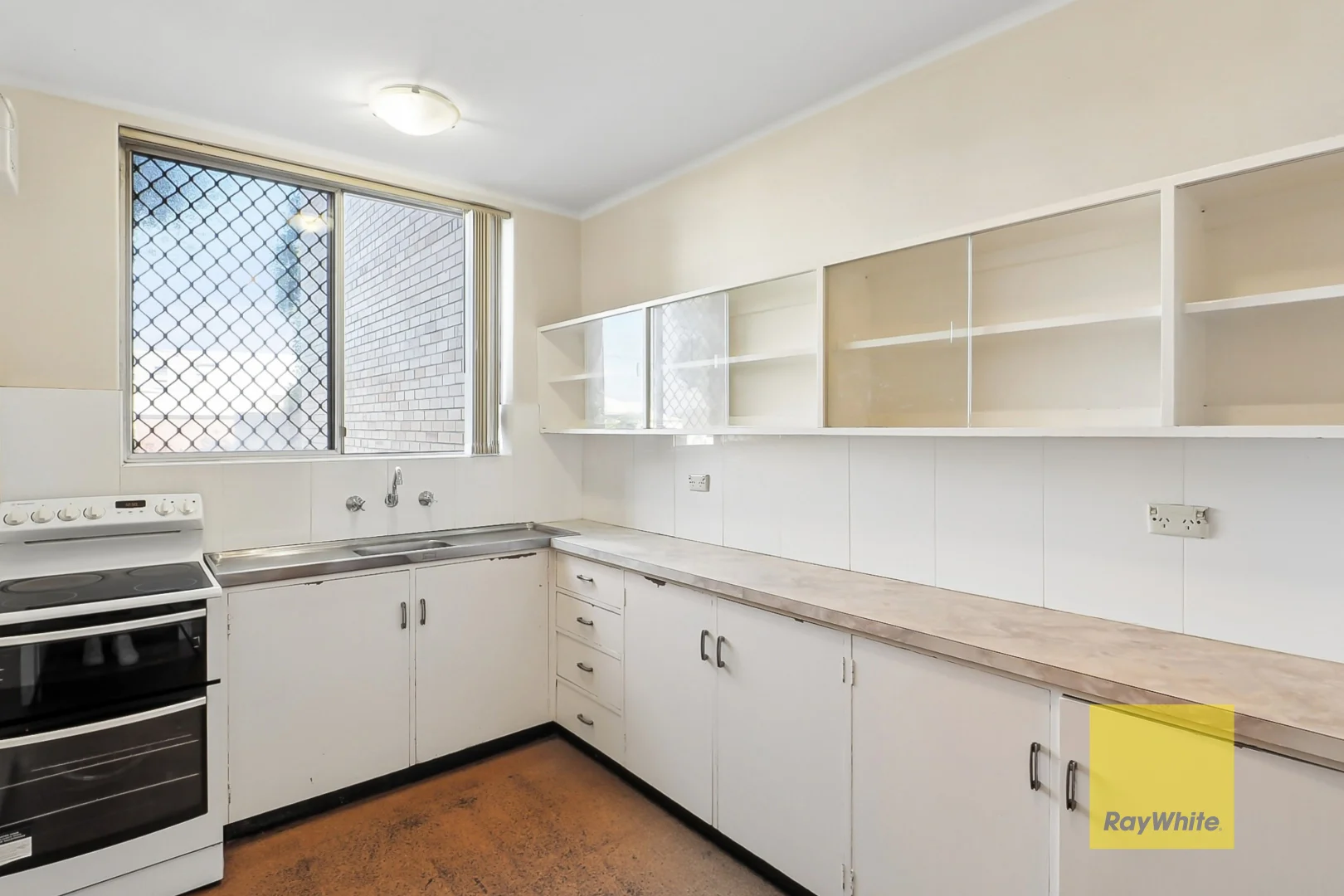 Additional image 6 of 2/71 Golf View Street, Yokine WA 6060