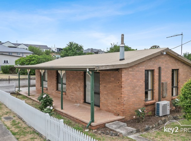 55 West Barrack Street, Deloraine TAS 7304