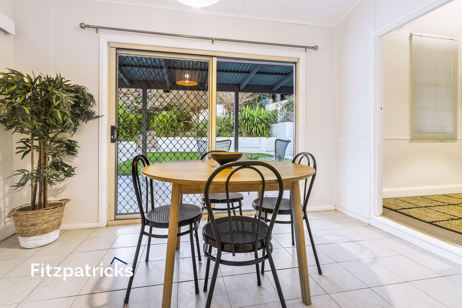 9 Young Street, Turvey Park NSW 2650, Image 2