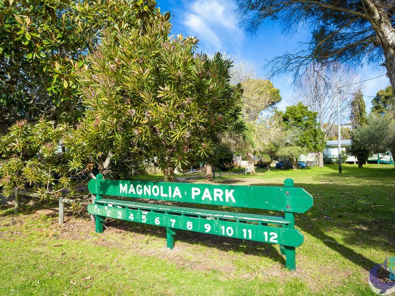 2 bedrooms Apartment / Unit / Flat in 10/3-5 McMillan Road NAROOMA NSW, 2546