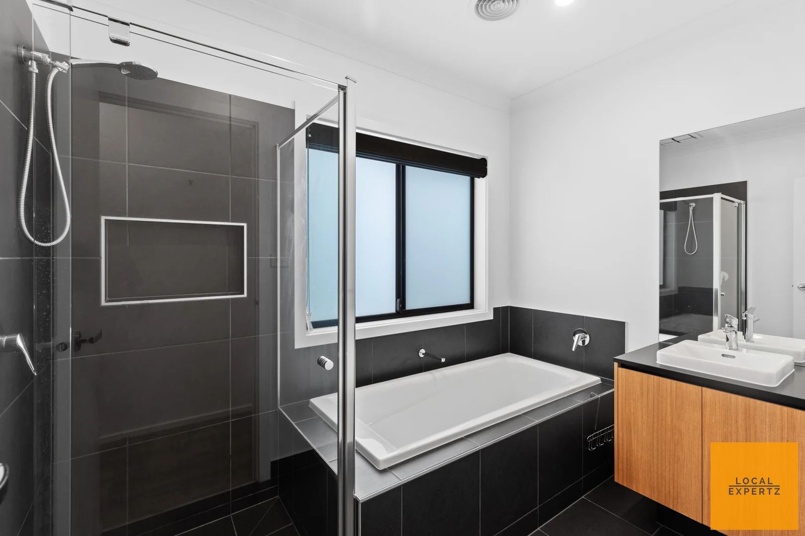 Additional image 11 of 16 Penver Drive, Cobblebank VIC 3338