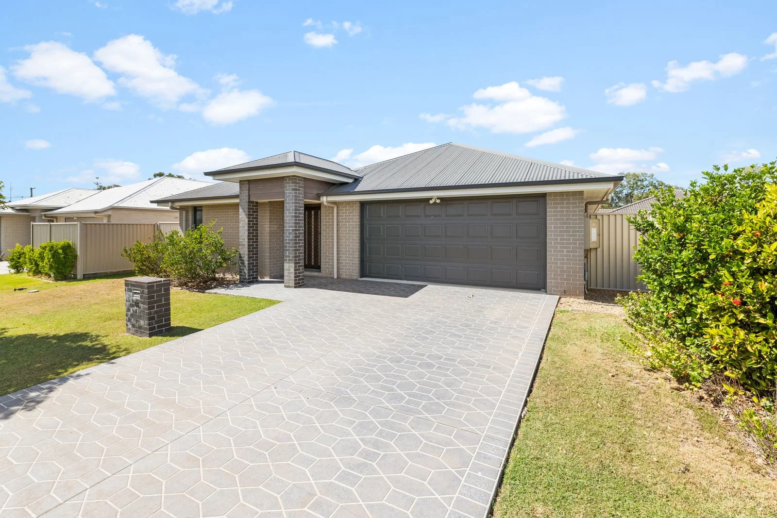 Additional image 2 of 33 Hooper Street, Birkdale QLD 4159