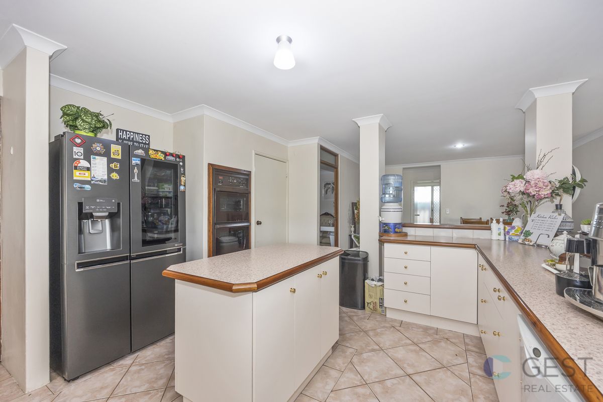 9 Amur Close, Beechboro WA 6063, Image 2