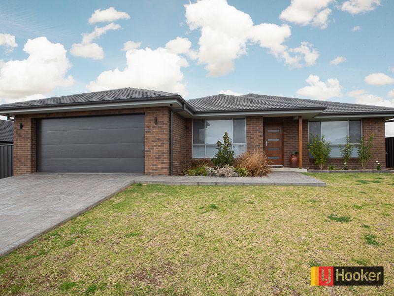 11 Simmental Way, Calala NSW 2340 House For Rent Domain