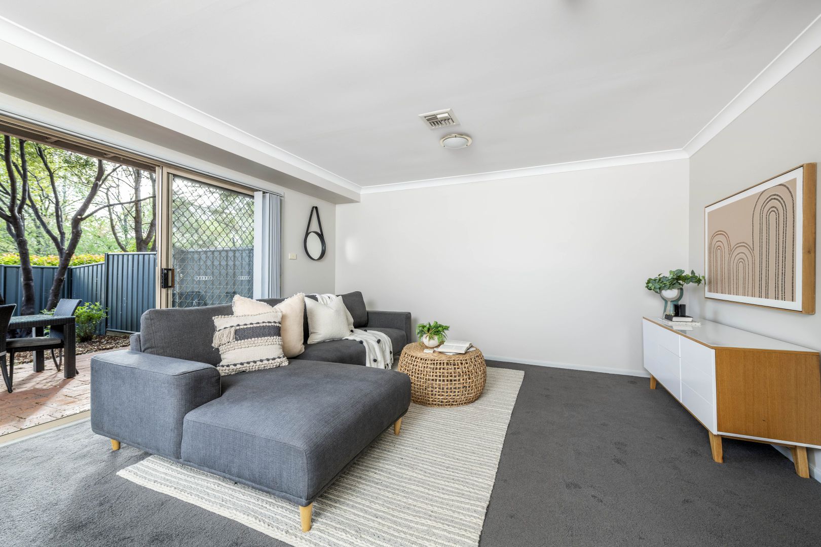 62/3 Heard Street, Mawson ACT 2607, Image 2