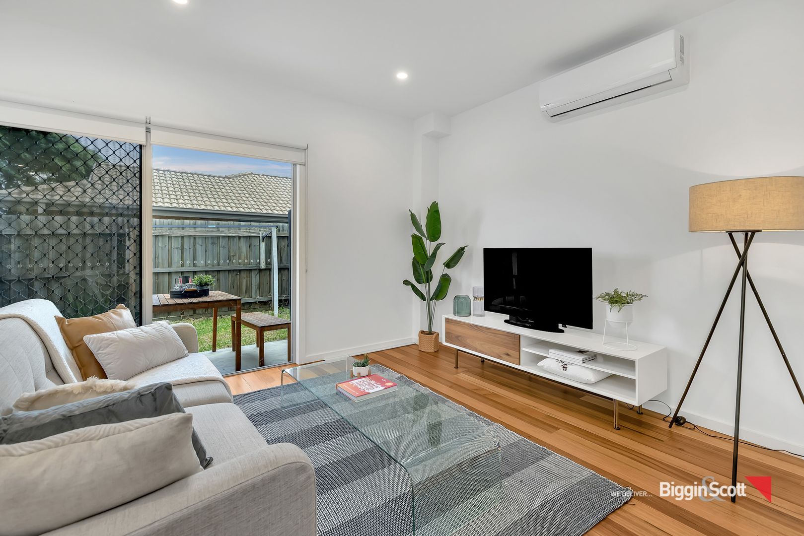 8/6 Bosquet Street, Maidstone VIC 3012, Image 1