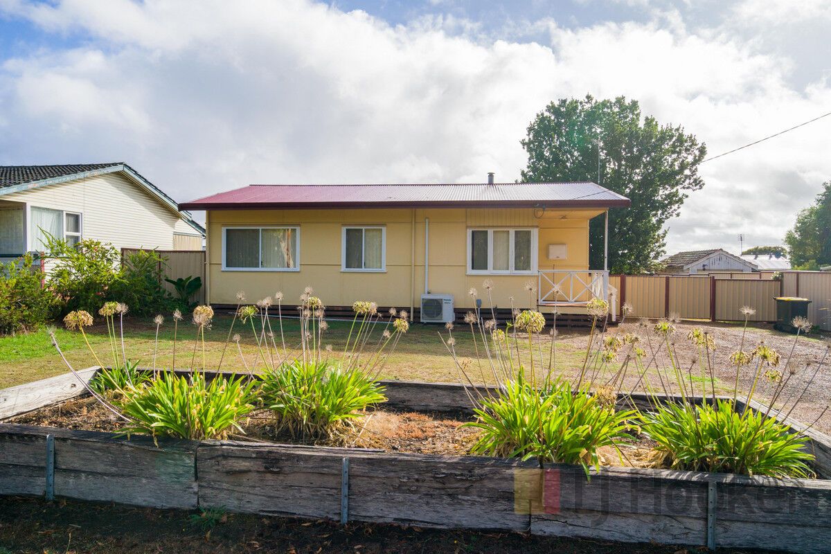 18 Brain Street, Manjimup WA 6258 House For Rent Domain