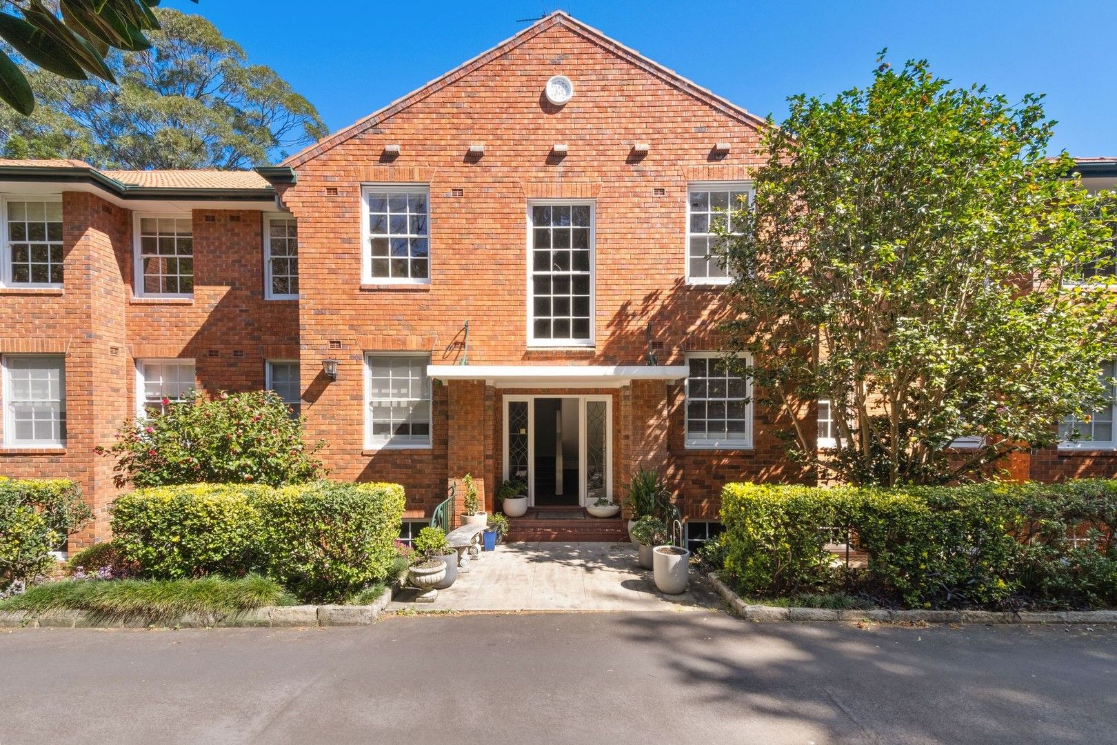 2 bedrooms Apartment / Unit / Flat in 10/642 Pacific Highway KILLARA NSW, 2071