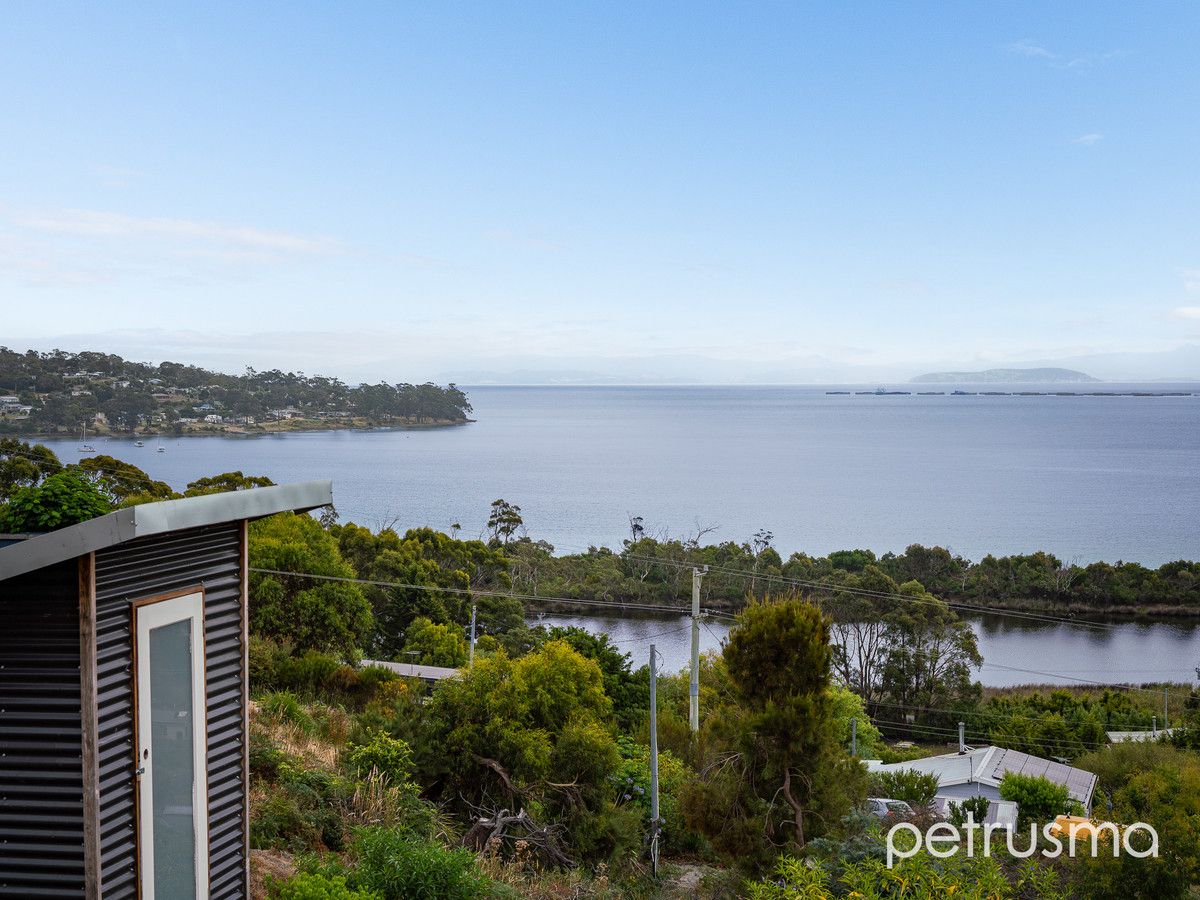 69 Lagoon Road, White Beach TAS 7184, Image 2