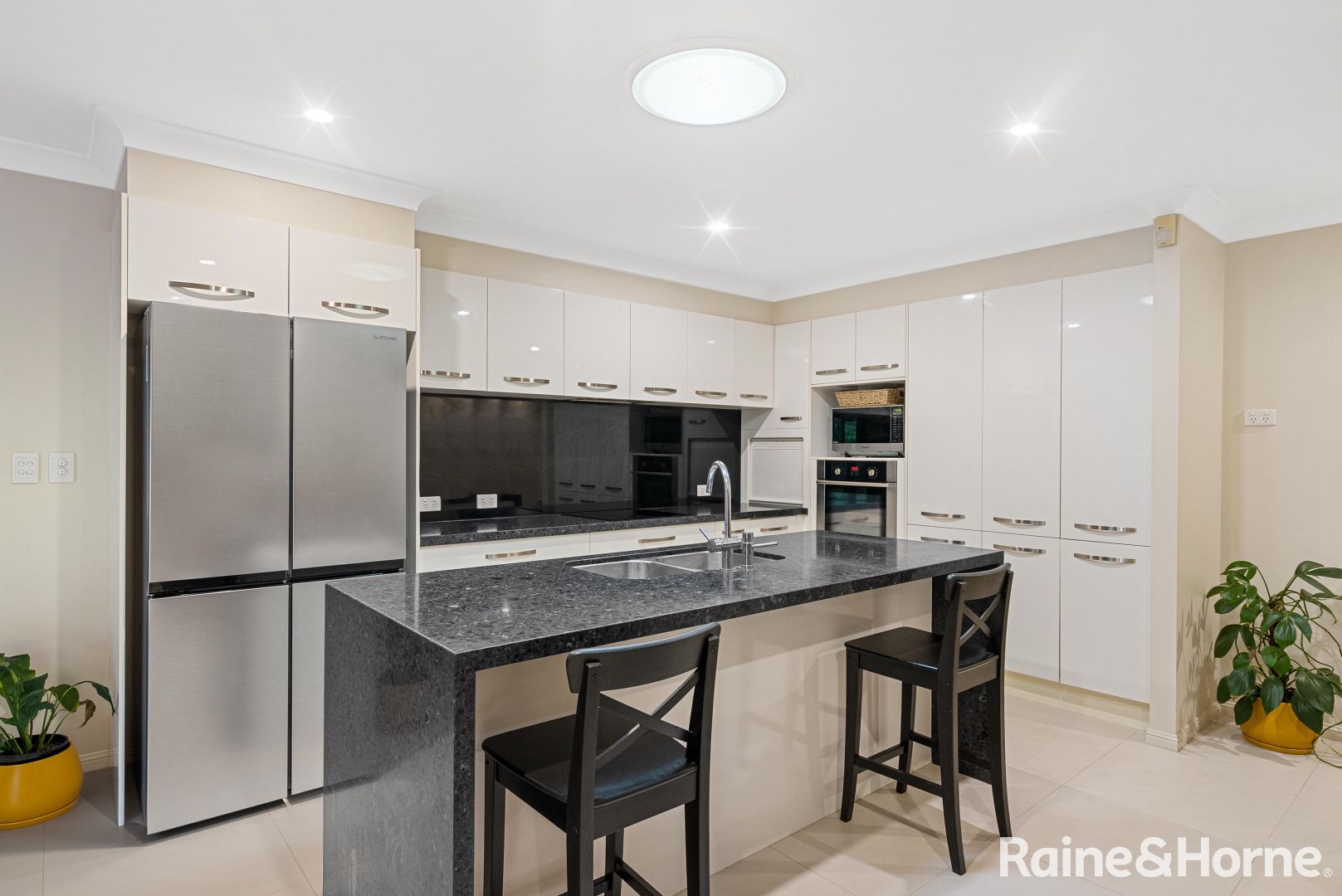 41 Oak Street, Shailer Park QLD 4128, Image 1