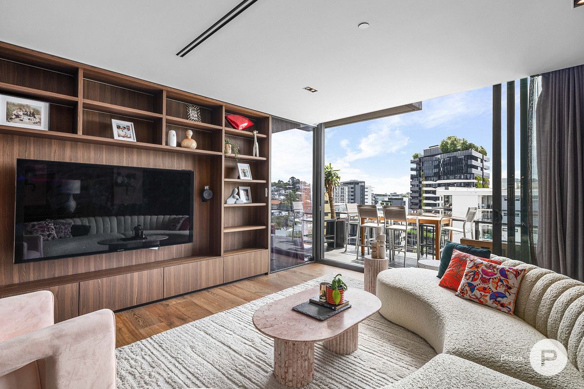 3 bedrooms Apartment / Unit / Flat in 1002/60 Doggett Street NEWSTEAD QLD, 4006