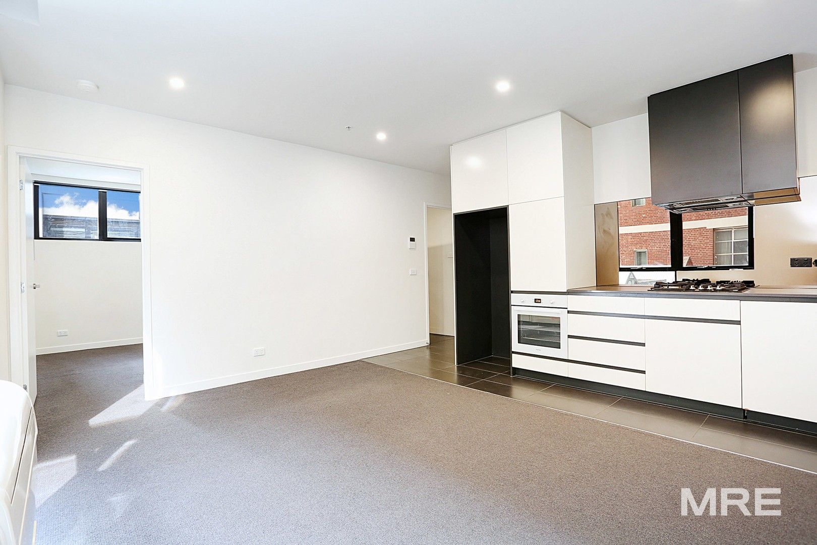1 bedrooms Apartment / Unit / Flat in 206/139 Bourke Street MELBOURNE VIC, 3000