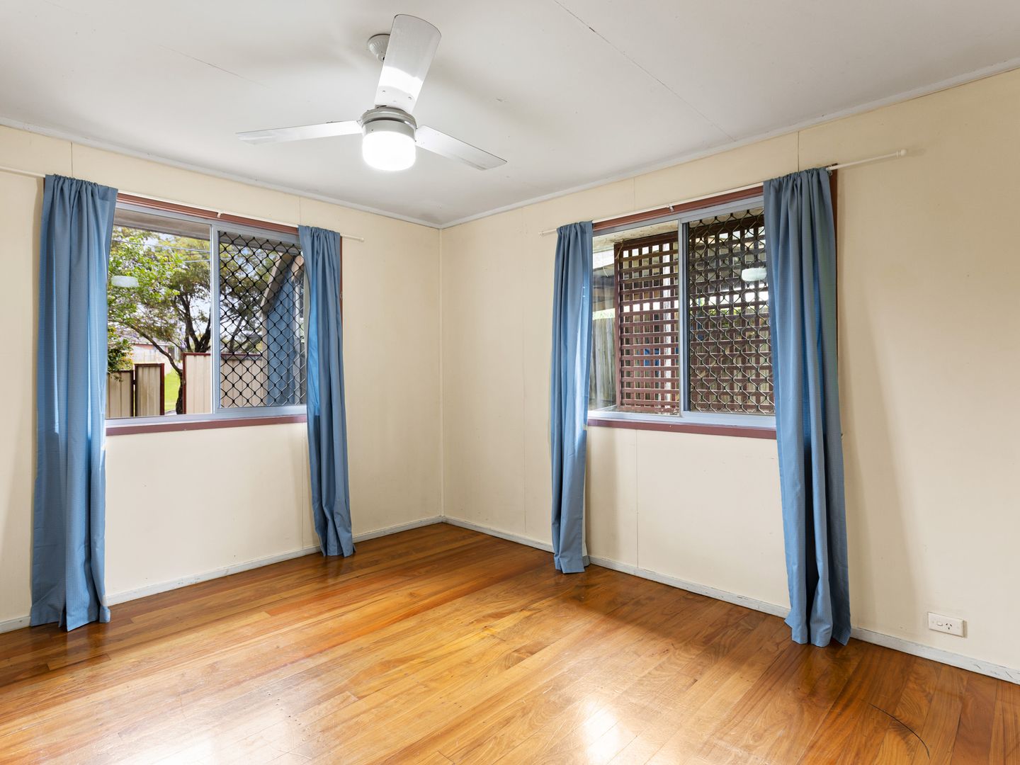 34 Larwon Terrace, Southport QLD 4215, Image 2