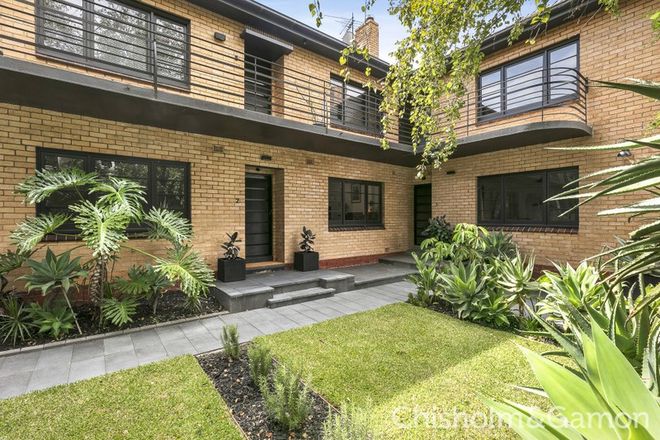 Picture of 2/35 Byron Street, ELWOOD VIC 3184