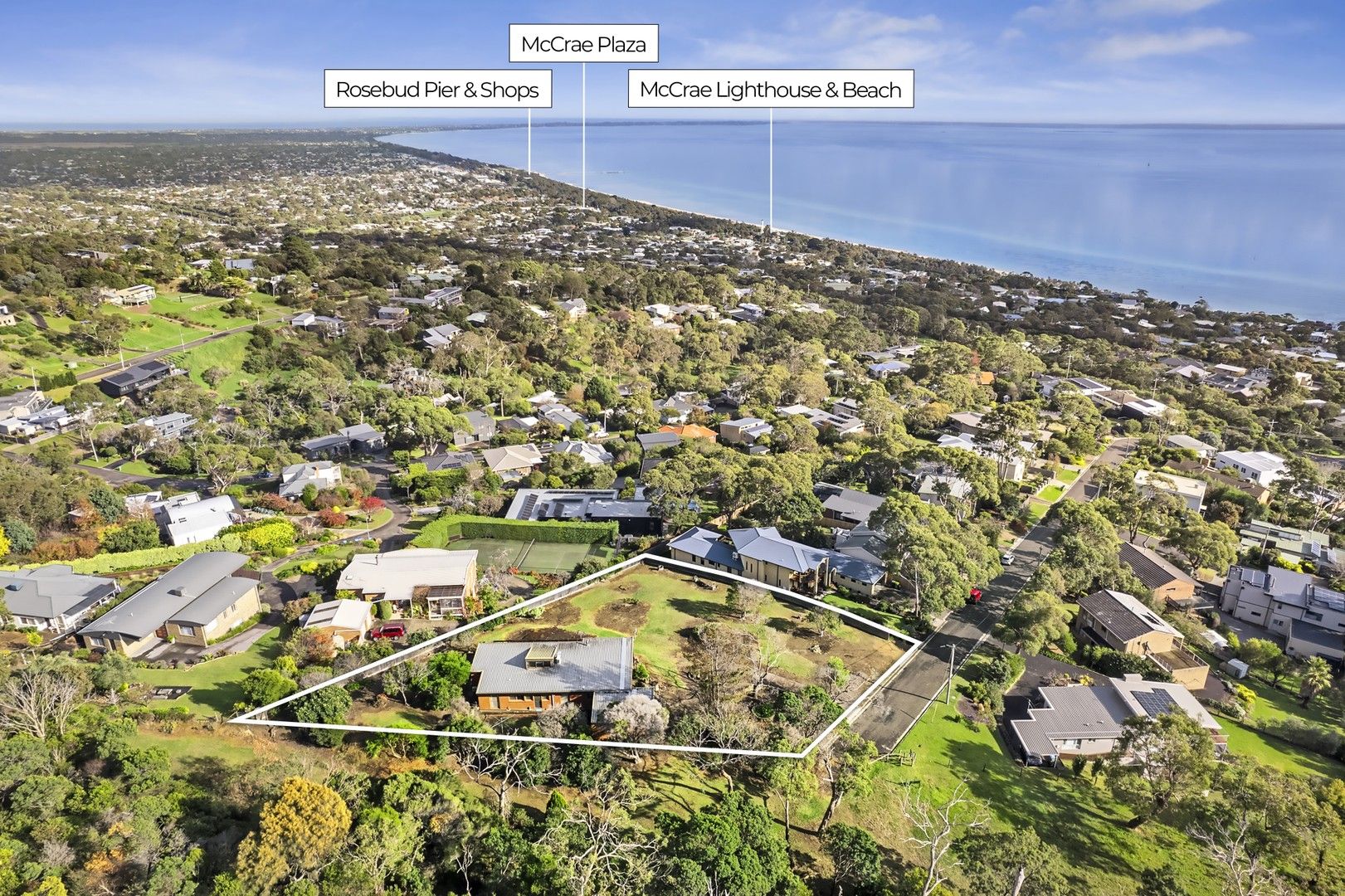 3 bedrooms House in 22-24 Alexander Parade MCCRAE VIC, 3938