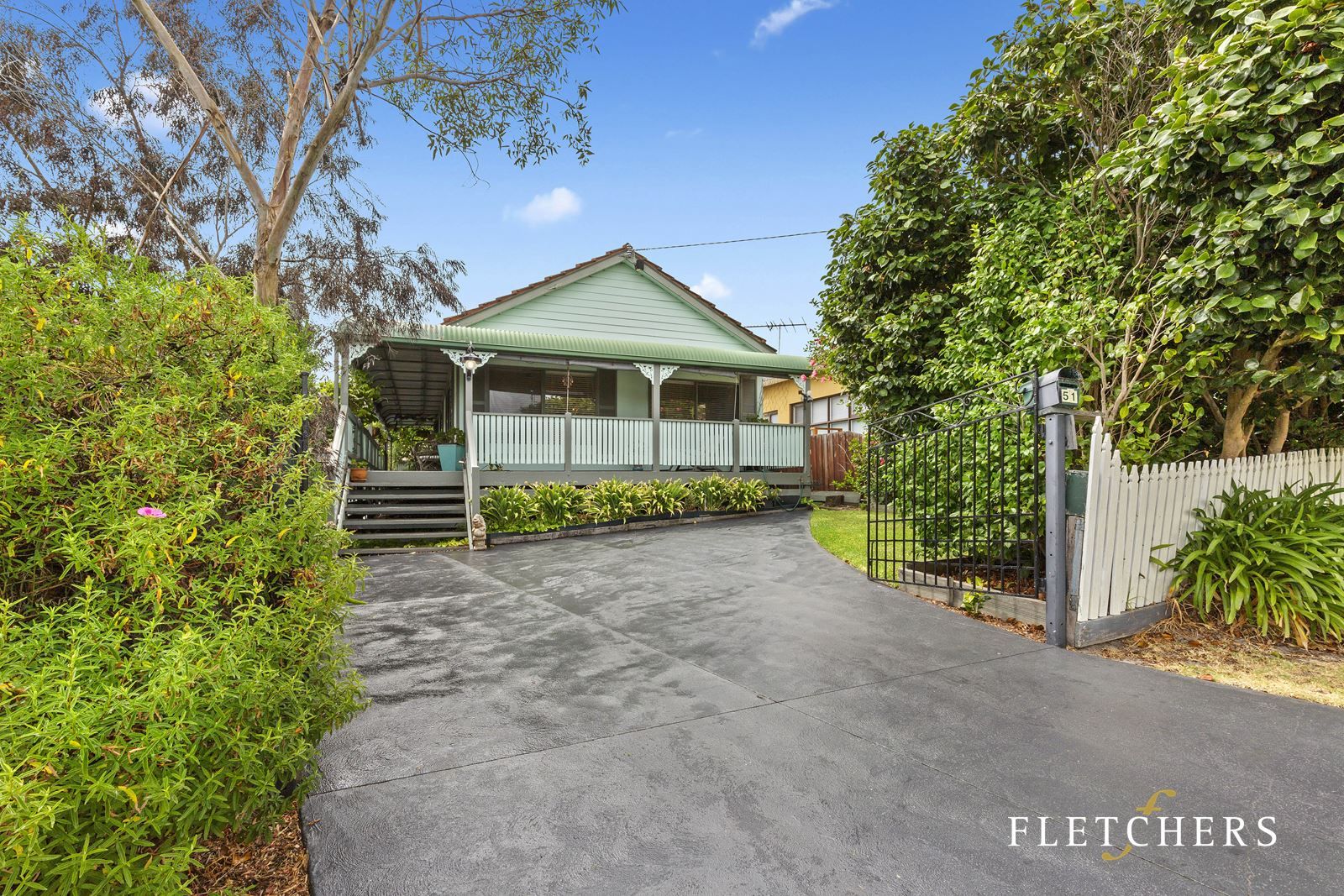 51 Seventh Avenue, Rosebud VIC 3939 Domain