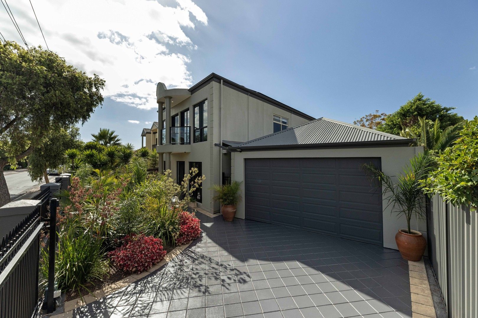 4 bedrooms House in 11D Sandison Terrace GLENELG NORTH SA, 5045