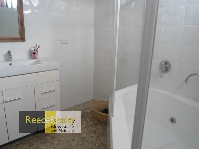 Additional image 6 of 28 Leonora Parade, Waratah West NSW 2298