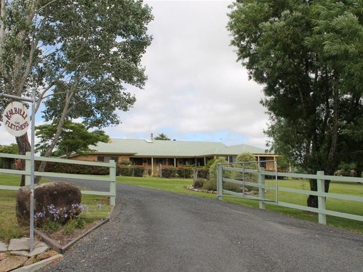 330 Bellevue Road, Tenterfield NSW 2372, Image 1