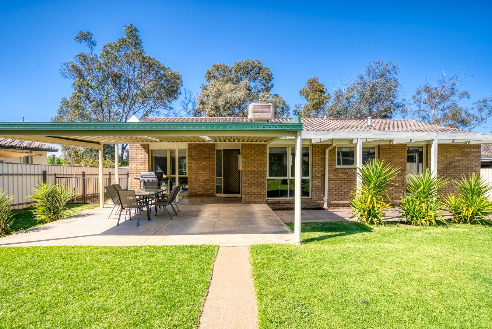 6 Arunta Place, Springdale Heights NSW 2641, Image 0