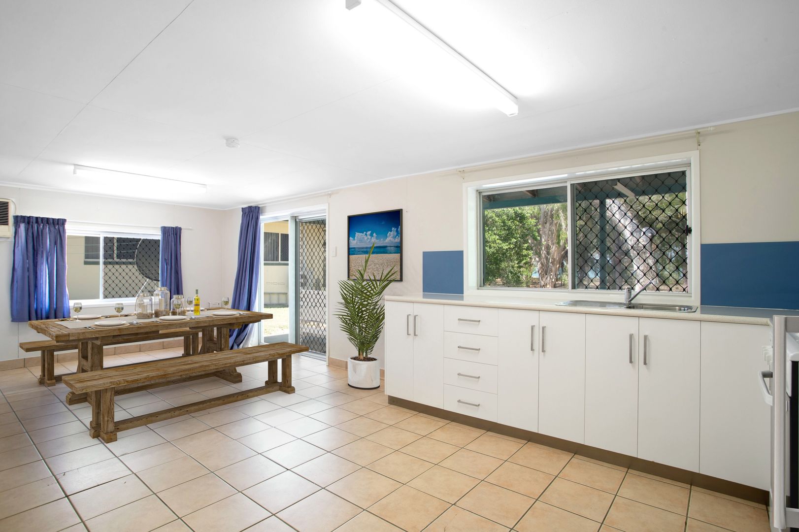 16 McEwens Beach Esplanade, Mcewens Beach QLD 4740, Image 2