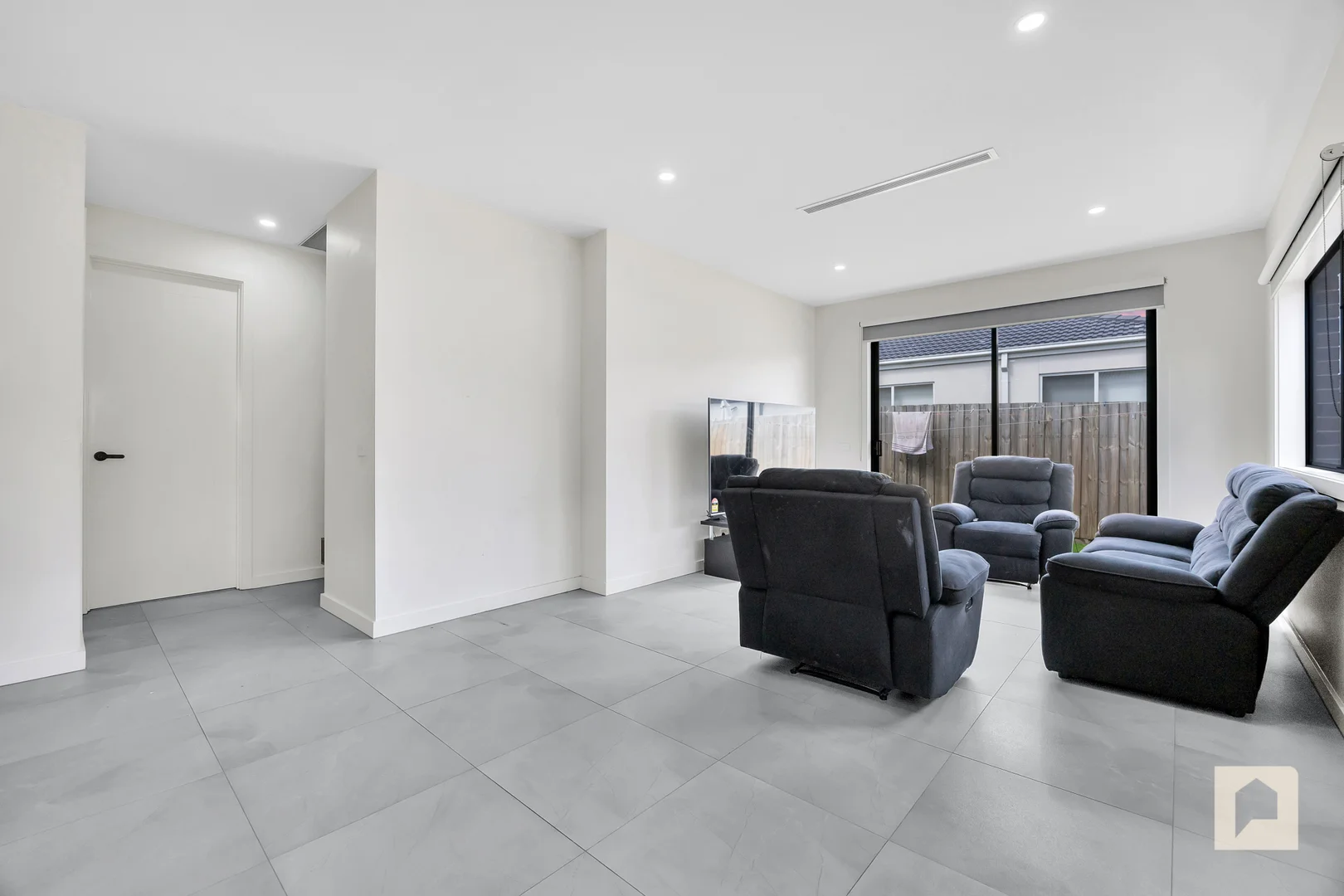 Additional image 11 of 10 Sparrowhawk Crescent, Deanside VIC 3336