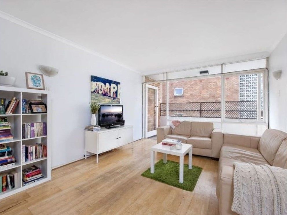 2 bedrooms Apartment / Unit / Flat in 2d/40 Cope St LANE COVE NSW, 2066