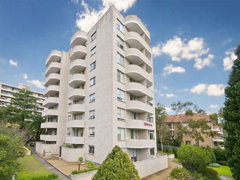 2 bedrooms Apartment / Unit / Flat in 16/5 Sutherland Rd CHATSWOOD NSW, 2067
