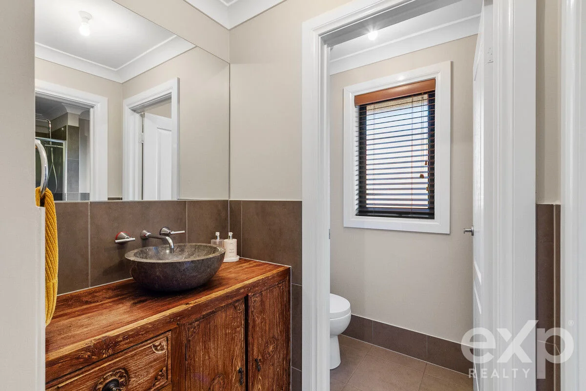 109 Gilmore Cr, Wallaroo SA 5556 | Domain