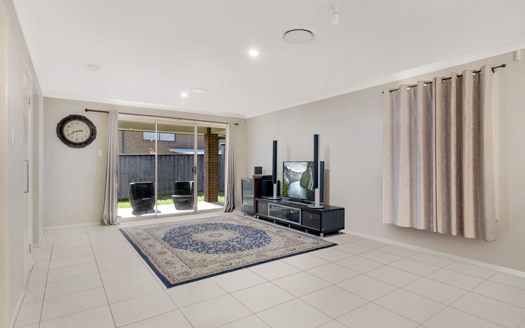 7 Woodroffe Street, Minto NSW 2566, Image 1