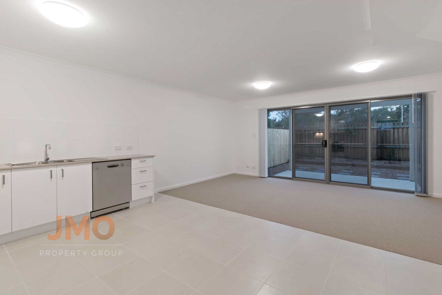 21/11 Thistledome Street, Morayfield QLD 4506, Image 1