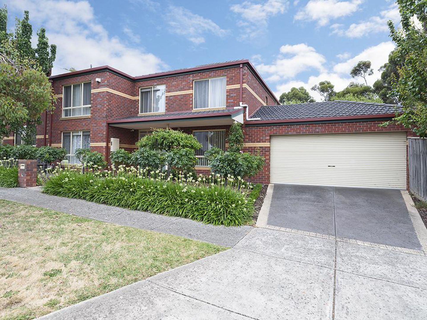 8 Chappell Drive, Watsonia North VIC 3087