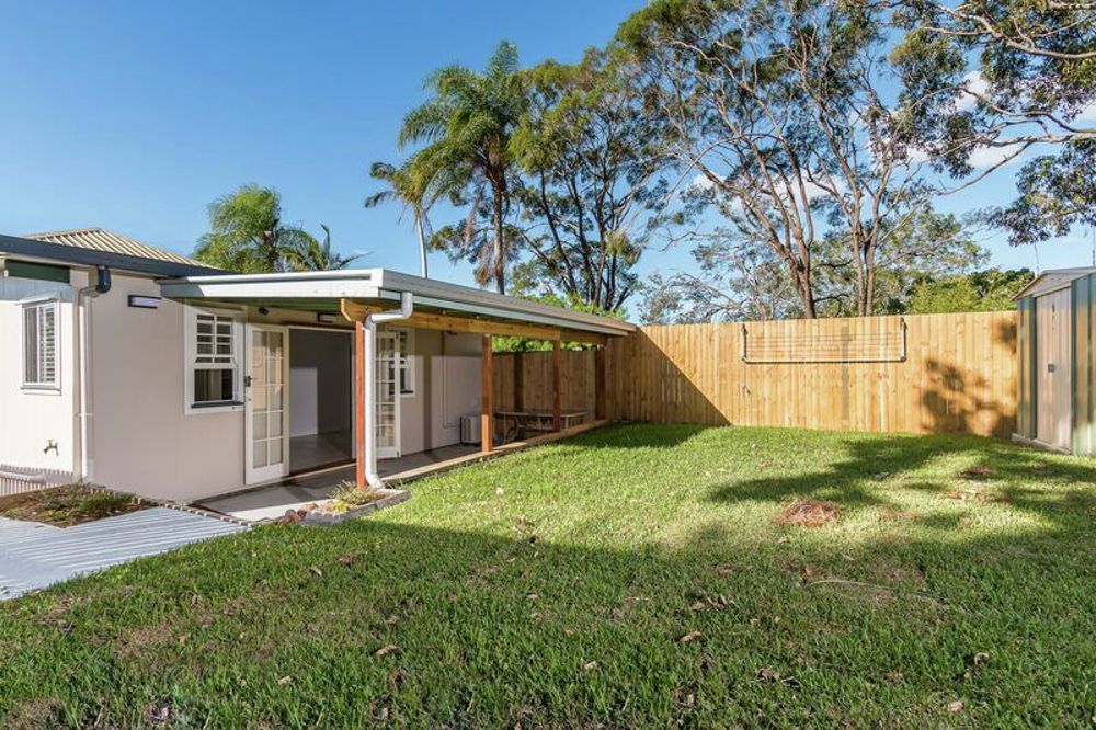 2 bedrooms Apartment / Unit / Flat in 47a Vickers St CARINA HEIGHTS QLD, 4152