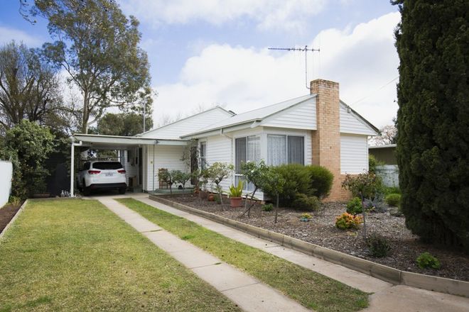 Picture of 12 Dunstone Street, SWAN HILL VIC 3585