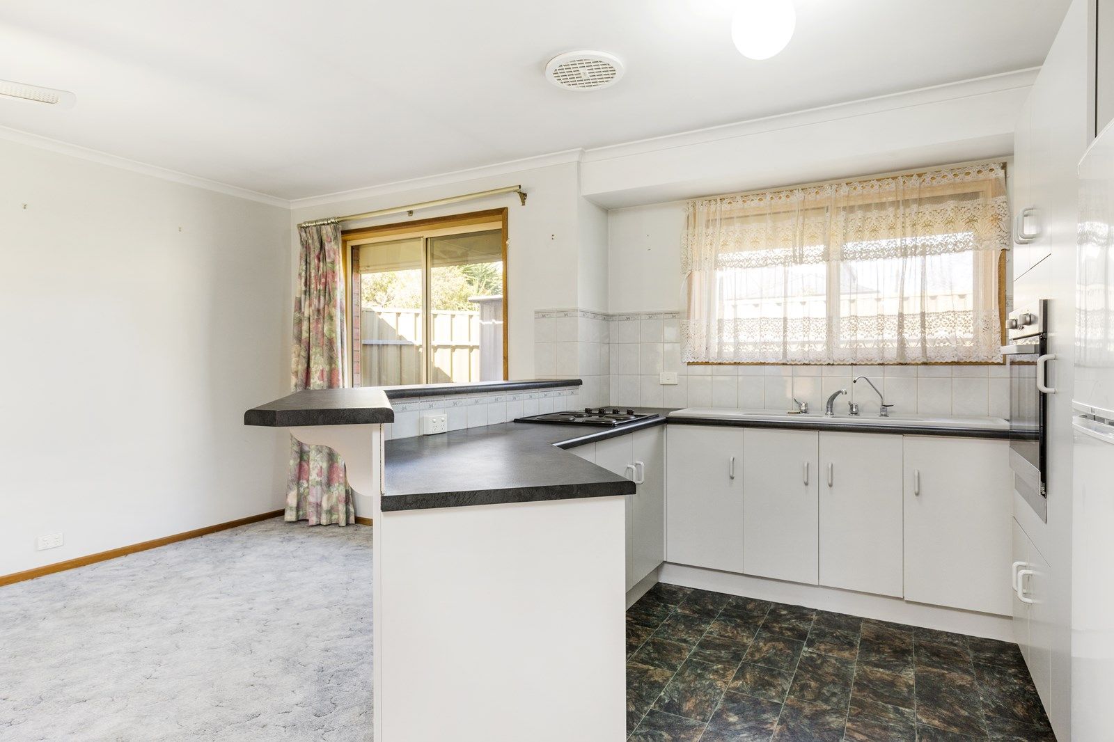 63 Devonport Terrace, Prospect SA 5082, Image 2