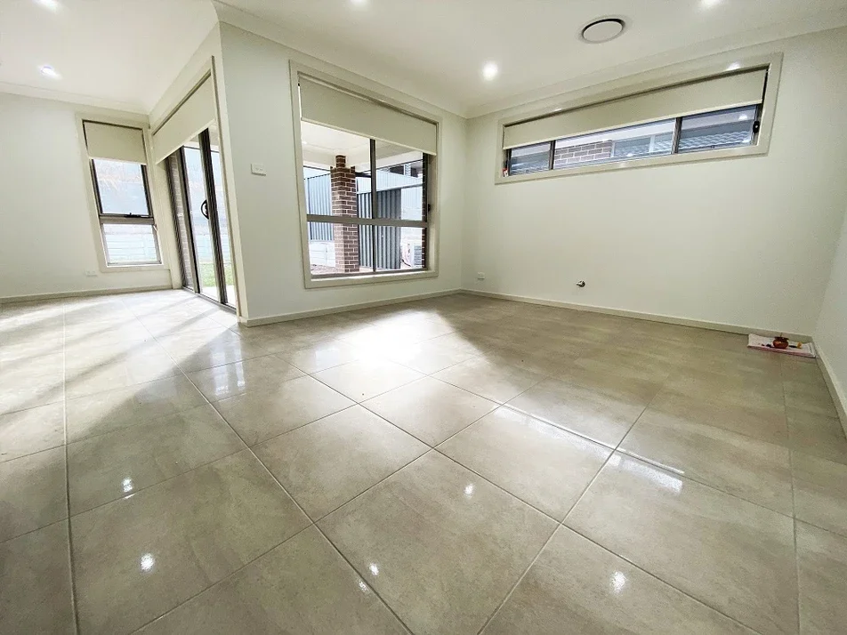 Additional image 3 of 92 Poulton Terrace, Campbelltown NSW 2560