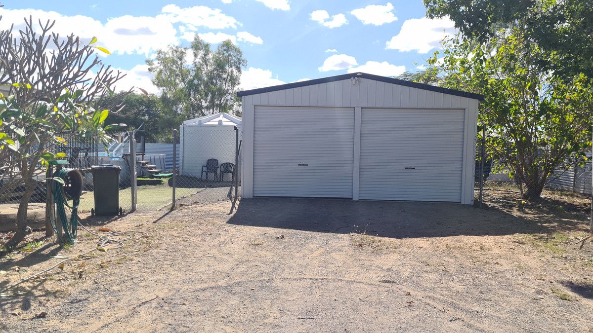 4 Pheasant Creek Road, Wowan QLD 4702, Image 2