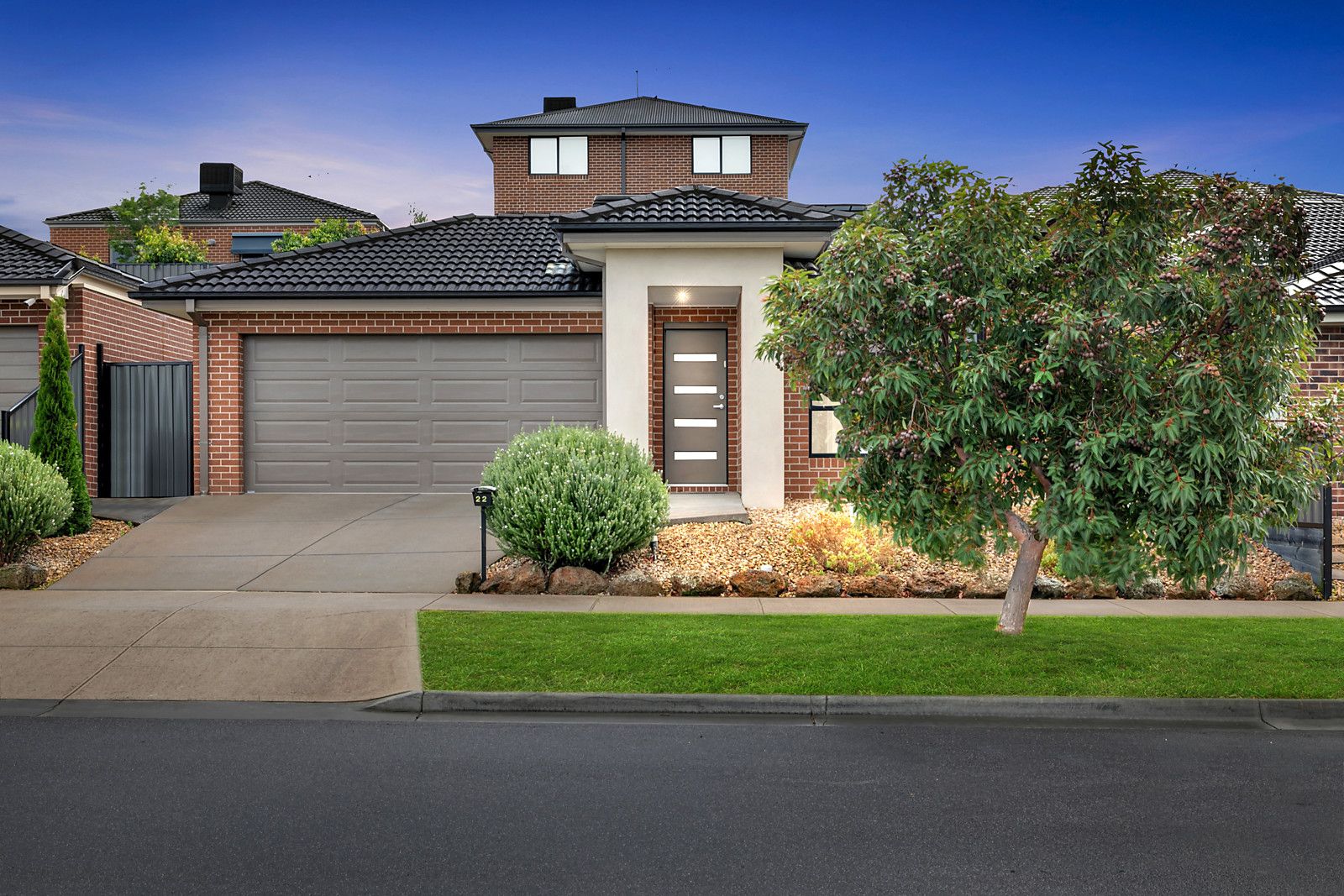 3 bedrooms House in 22 St Pauls Terrace MERNDA VIC, 3754