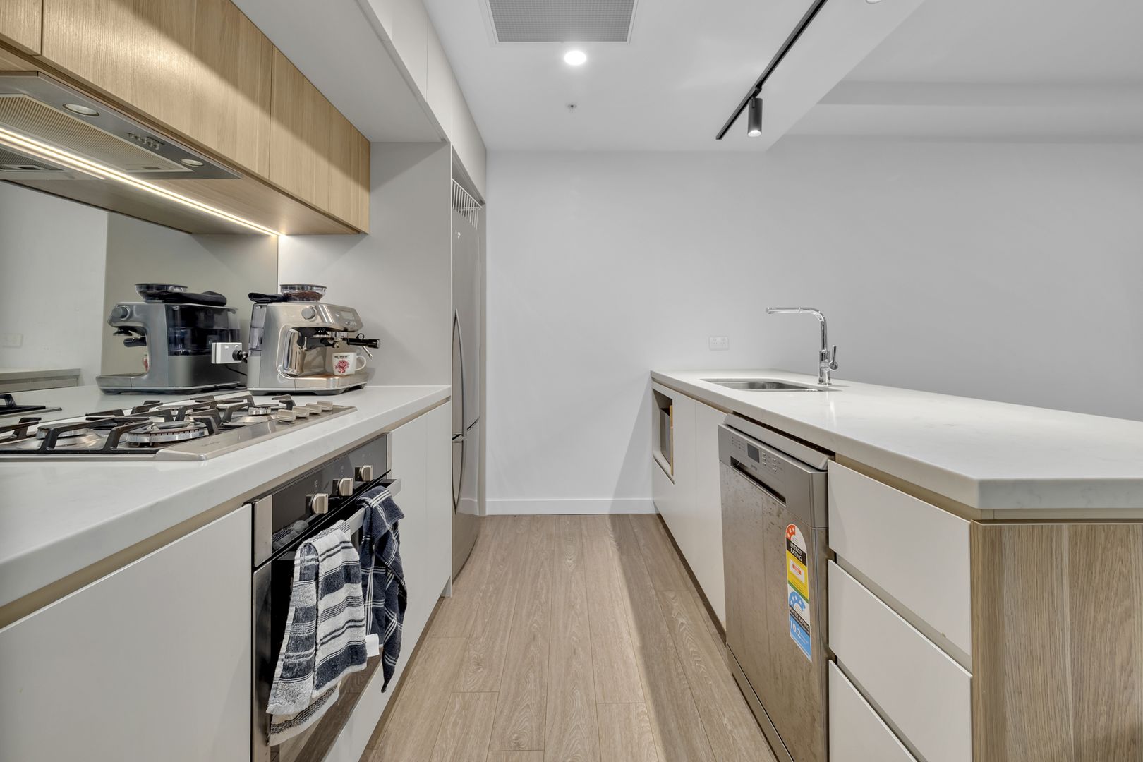 64/19 Railway Terrace, Milton QLD 4064 Apartment For Rent Domain