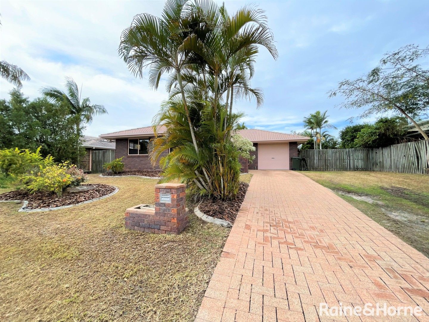 51 Ibis Boulevard, Eli Waters QLD 4655 House For Rent 480 Domain