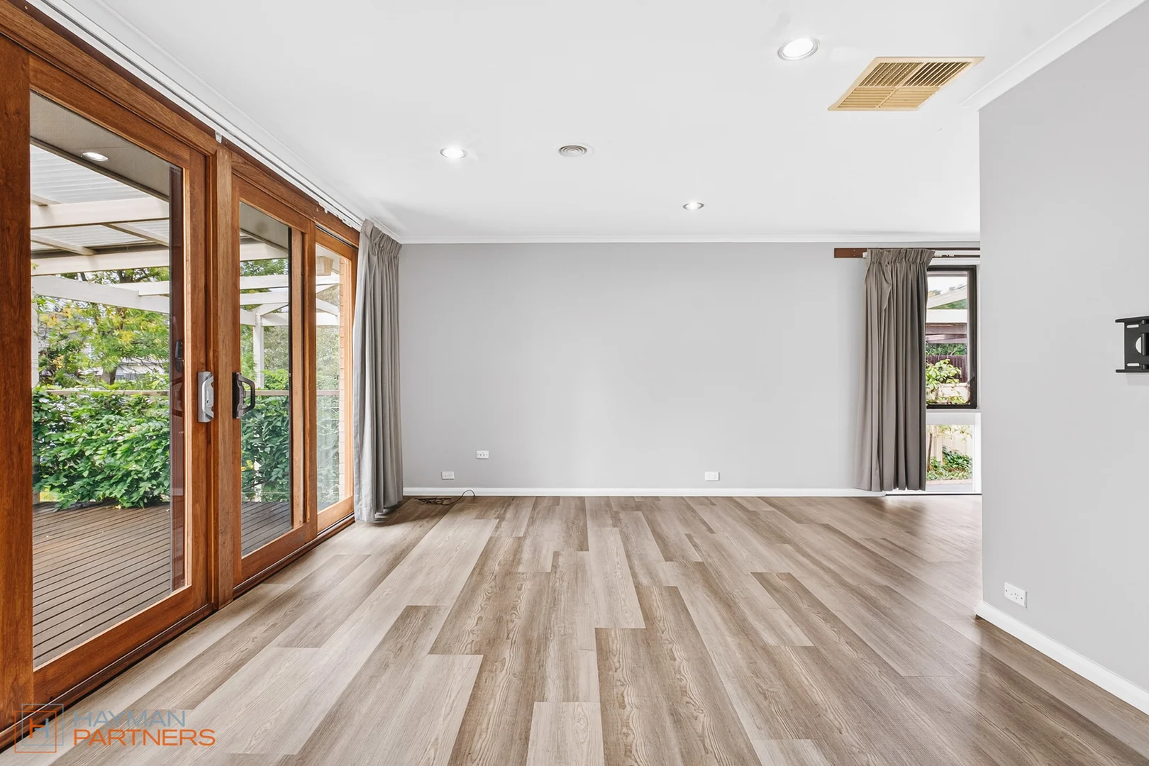 Additional image 10 of 18 Michie Street, Wanniassa ACT 2903