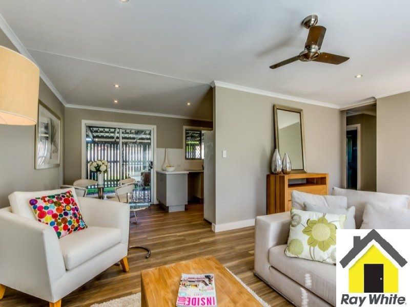 3 bedrooms House in 3 Village Drive DAISY HILL QLD, 4127